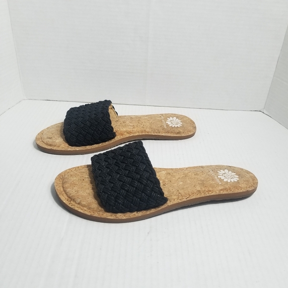 Yellow Box Black Woven Sandals - Picture 5 of 13